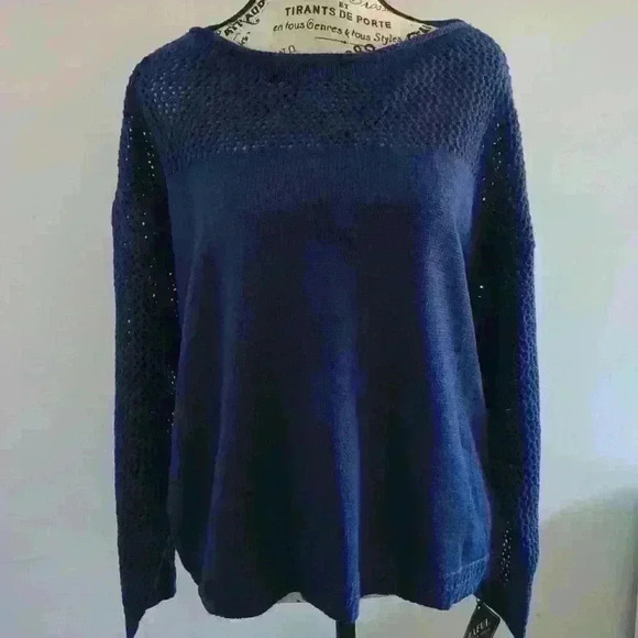 ZAFUL | Women's Navy Hallow Out Long Drop Shoulder Crochet Knit Sweater - Picture 6 of 10